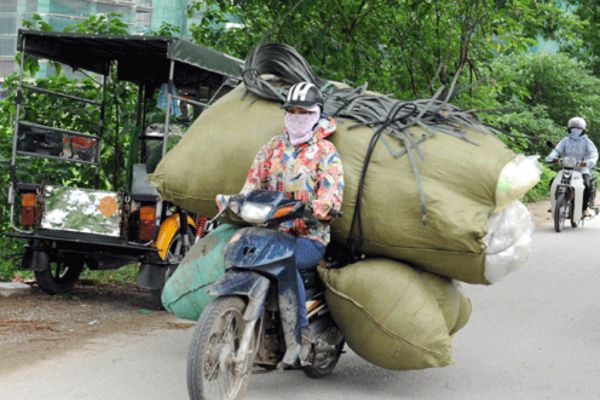 Chở quá trọng tải
