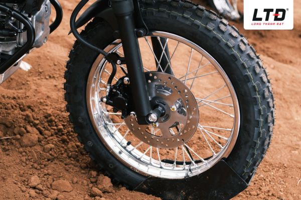 Mỗi lốp xe sẽ yêu cầu áp suất lốp khác nhau 