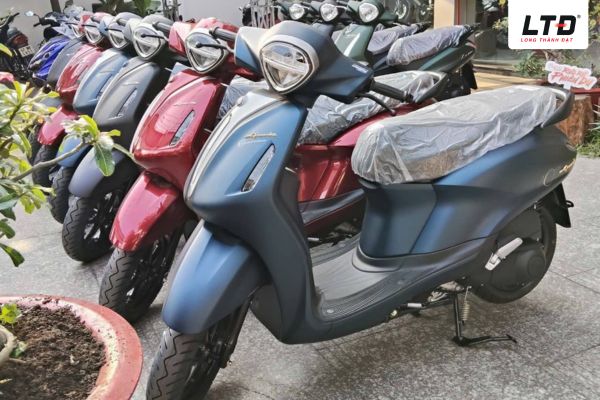 Yamaha Grande sở hữu danh mục phiên bản và màu sắc rất đa dạng