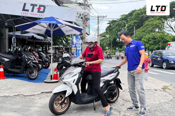 Hãy trực tiếp cầm lái để cảm nhận sức mạnh vượt trội của Yamaha Gear 125 Hybrid