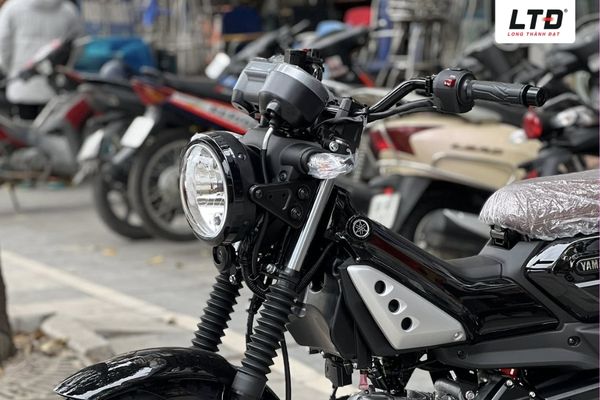 Cụm đèn tròn đặt thấp chiếu ánh sáng tốt 