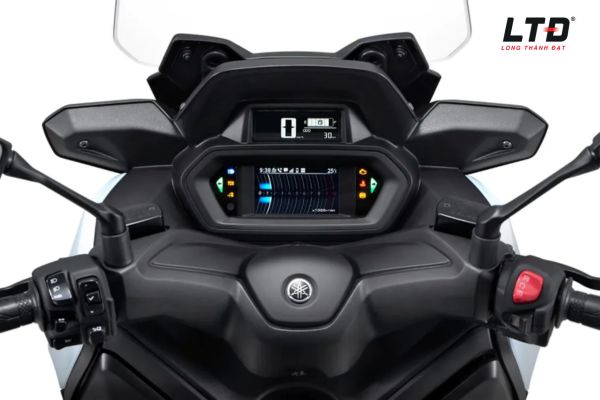 XMAX 300 còn được trang bị cụm đồng hồ đôi hiện đại