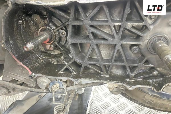 Động cơ sẽ không đạt trạng thái tối ưu khi sử dụng nhớt bị pha trộn