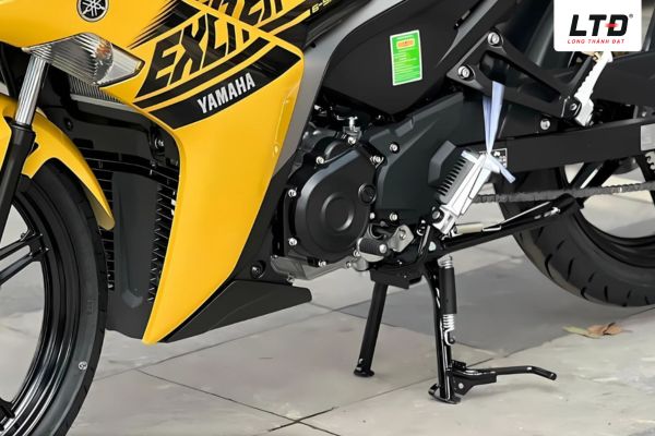 Xe được trang bị khối động cơ 155,1cc, 4 van