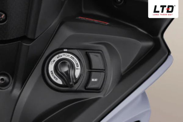 Khóa thông minh (Smart Key) tiện lợi và an toàn 