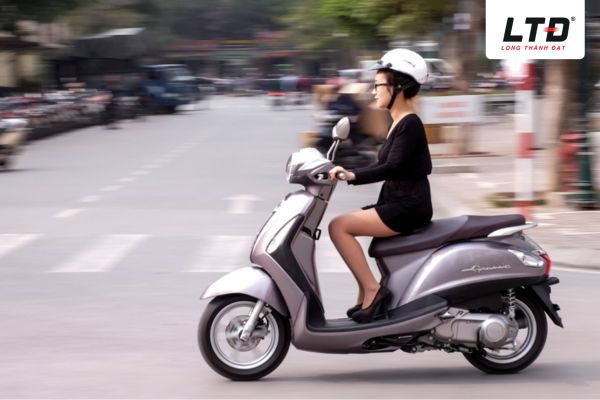 Vỏ xe máy bị chai cứng gây ảnh hưởng đến hiệu suất vận hành của xe