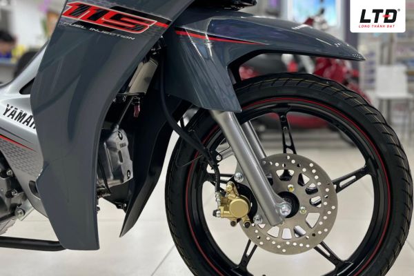 Phiên bản vành đúc của Sirius FI được trang bị phanh đĩa trước