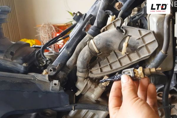 Cảm biến hư dẫn đến tiêu hao nhiên liệu bất thường