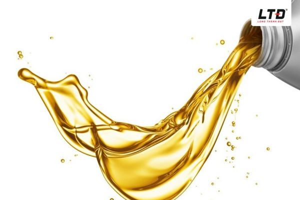 Tuyệt đối không nên trộn Yamalube với bất kỳ loại nhớt nào khác