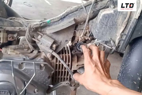 Tốc độ không tải đóng vai trò nền tảng để duy trì điện áp ổn định 