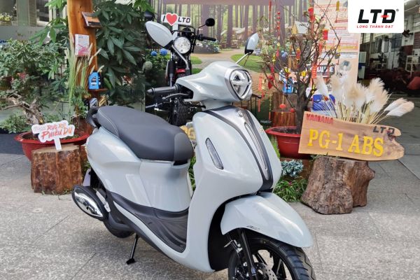 Yên xe được thiết kế vuốt gọn